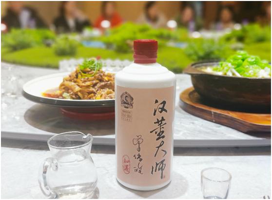 浓香型白酒哪些品牌好喝,浓香型白酒品牌都有哪些