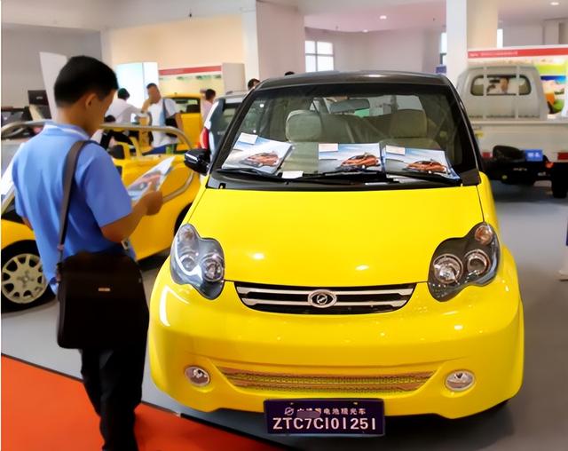 琳琅电动车四轮车价格琳琅19款,1万一2万电动汽车哪个牌子好