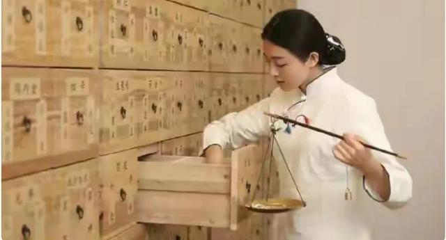 胬肉是什么意思,汆是什么意思