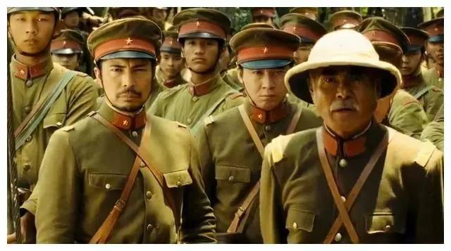 二战各国军队为了隐蔽性，军装皆为深色，为何日军的却是黄色？