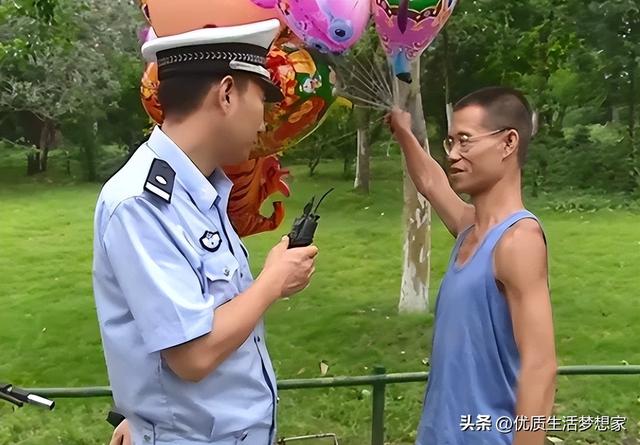 贝斯特橱柜二人组被奖励,贝斯特橱柜的两个人