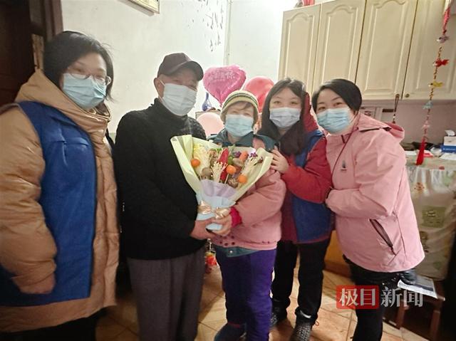 适合70—80岁的老年人保险,送60岁长辈的实用礼物