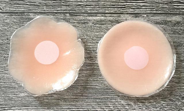 大胸美女的赚钱模式只有当网黄吗？