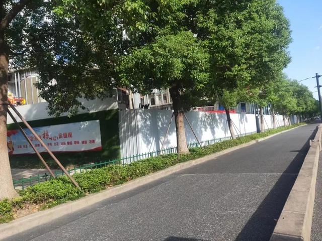 .5米高围栏网价格,二手围挡出售"