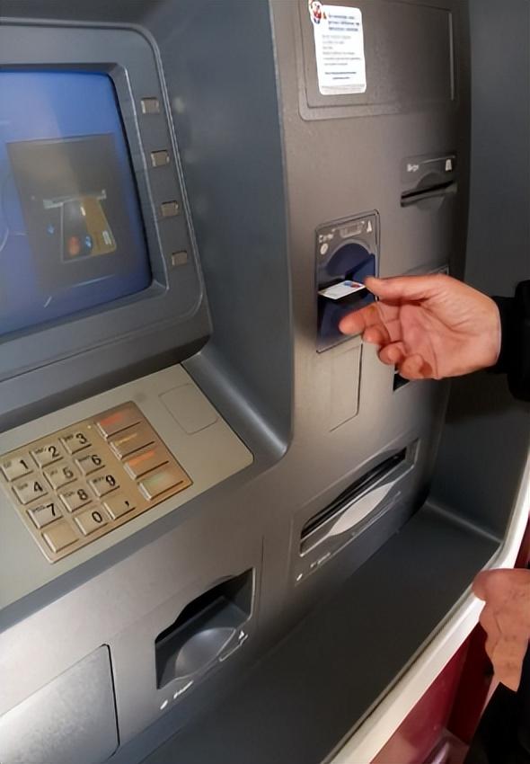 定期到期后不取怎么算,定期存款到期不取会作废吗