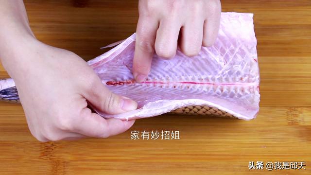 鱼鳞炸开真恶心图片,三道鳞千万不能吃