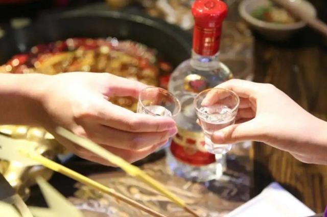 口干舌头麻木是什么征兆,女人舌头发麻的10大疾病征兆