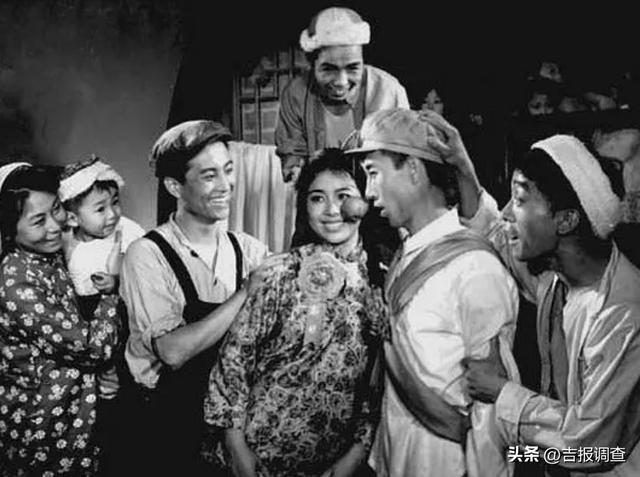 冰山上的雪莲原唱视频,冰山上的来客主题曲