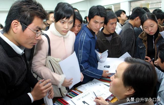 022年政审新规定,2022年政审新规定是真是假"