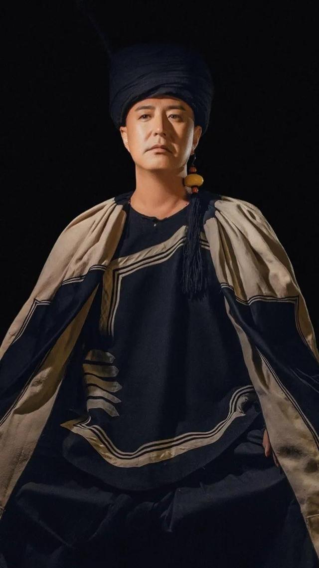 抖音上哎咿呀咿呀那首歌叫啥_哎咿哎咿呀，啊一呀一呀一呀什么歌英文歌