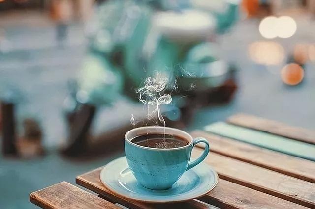 一句话让嘴贱的人闭嘴，一句话让嘴贱的人闭嘴的说说