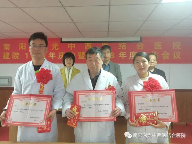 什么的未来填合适词语,表示憧憬未来的成语