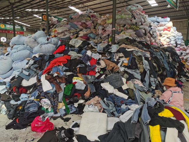 旧衣服回收电话，旧衣服上门回收