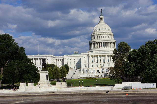 中芯国际是哪个国家的企业公司，中芯国际是哪国的