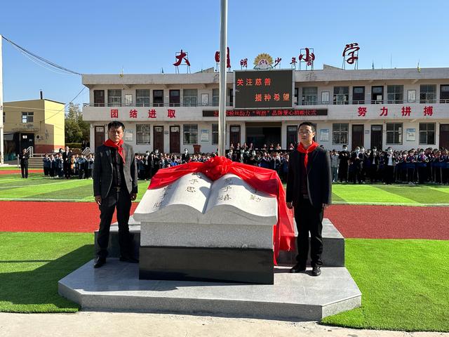 爱心是什么牌子的衣服品牌，爱心是什么牌子的衣服图片