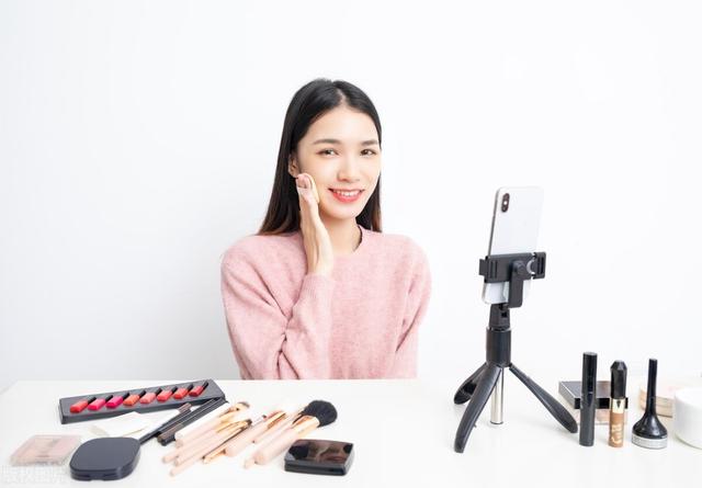 私信回复率高的话术，私信怎么打招呼回复率高