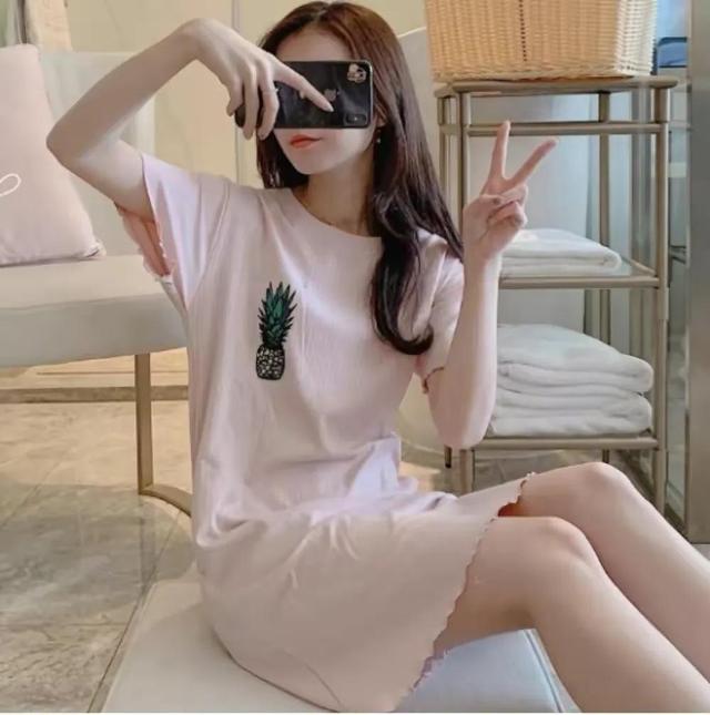 老师喂我吃饭,老师喂我吃饭我一直打嗝