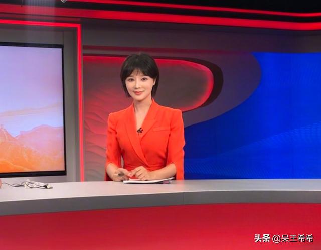 新闻直播间女主持人名单及照片_女主播，新闻直播间女主持人名单及照片短发