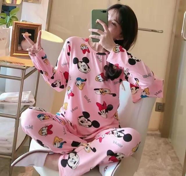 老师喂我吃饭,老师喂我吃饭我一直打嗝