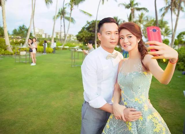 晨妤小美女，吃饭睡觉逗艾艾