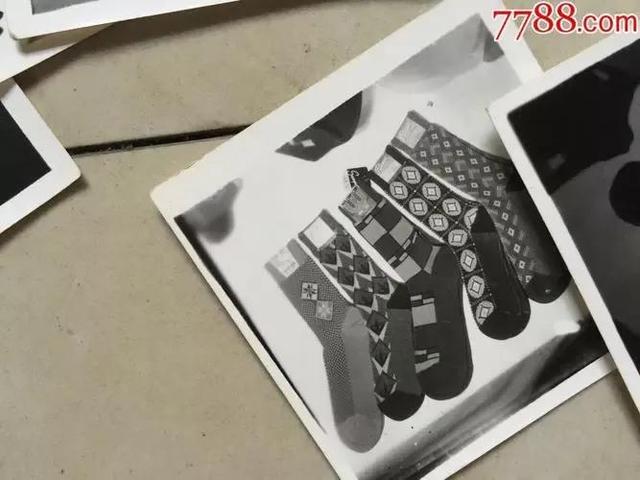 袜子批发厂家批发3毛货到付款袜子批发厂,袜子批发厂家批发3毛,正全国招商!