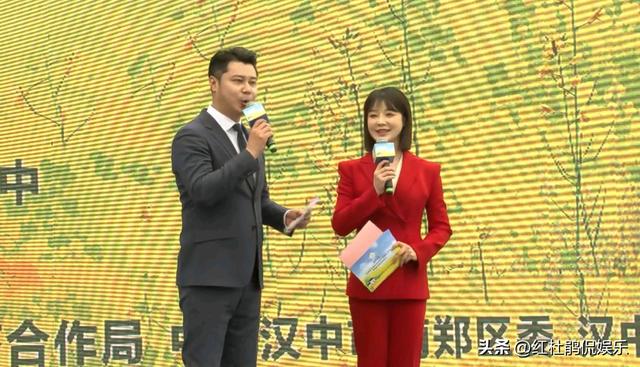 cctv13新闻直播间女主持人名单，女主持人名单全部