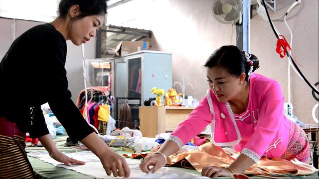 傣族服饰女装图片简笔画,傣族儿童简笔画