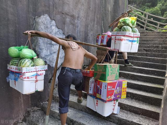 九华山必拜的三个庙，九华山后山有个很灵的寺庙