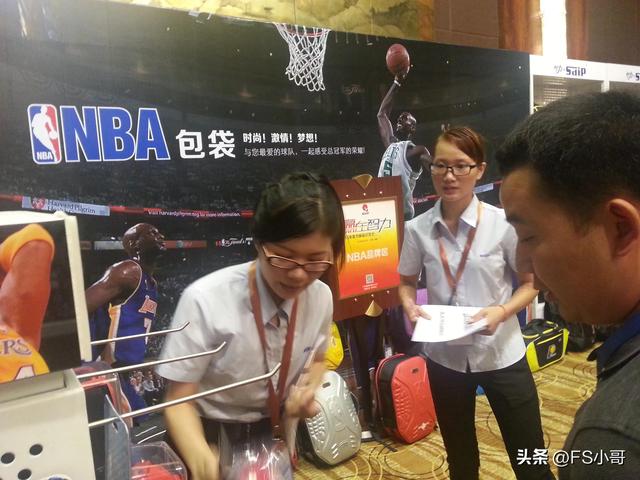 高中生书包品牌十大排名女，高中生书包品牌排行