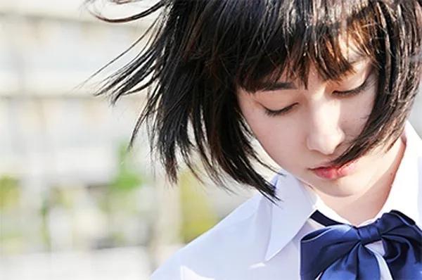 春日井去眼袋真有效果吗，春日井去眼袋真有激素吗