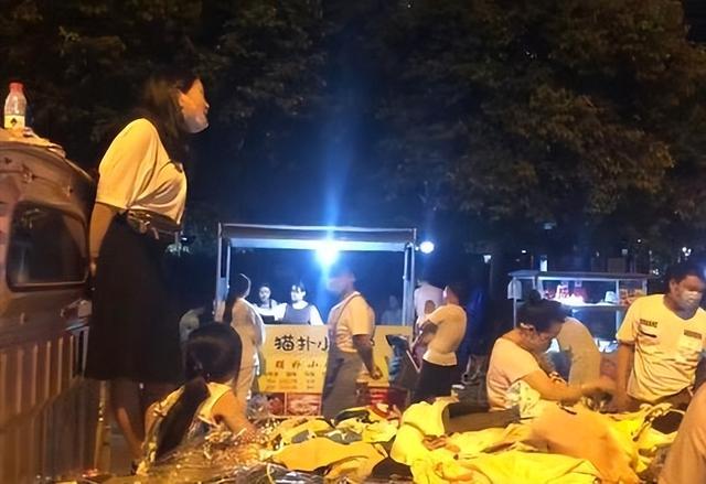 一个人做暴利行业怎么样，一个人做暴利行业怎么样啊