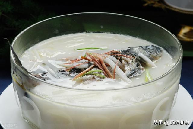 鲫鱼汤炖多久才会变奶白色,怎么做鲫鱼汤又白又鲜