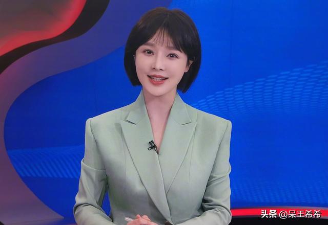 新闻直播间女主持人名单及照片_女主播，新闻直播间女主持人名单及照片短发