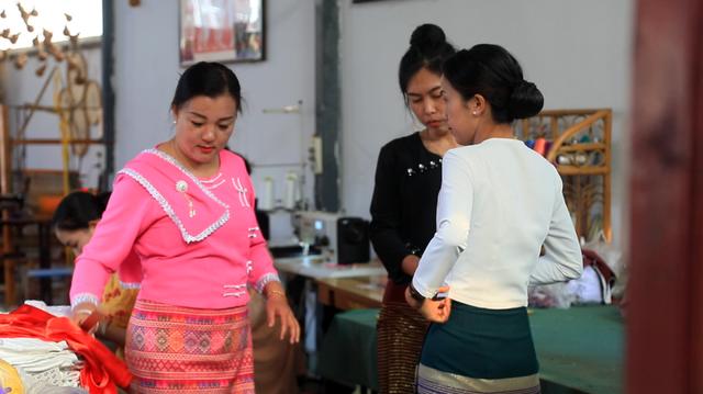 傣族服饰女装图片简笔画,傣族儿童简笔画