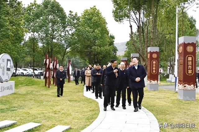 刘纪辉新浪博客,刘纪辉新浪博客风格