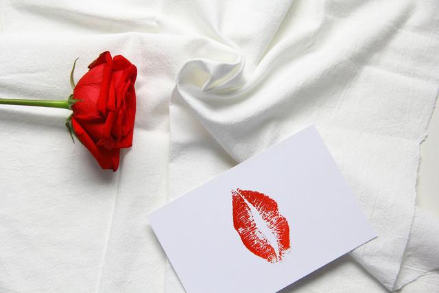 这些肉麻情话，会让男人招架不住