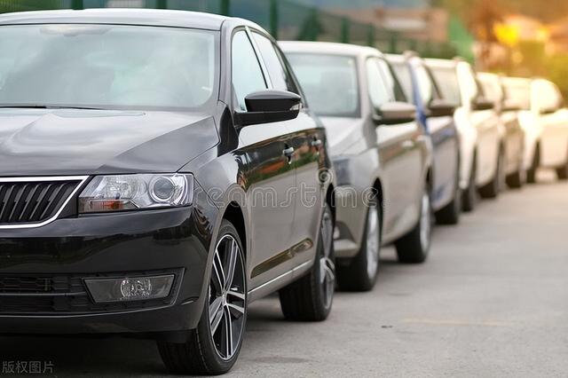 表情美女约吗,找个美女聊天表情图片