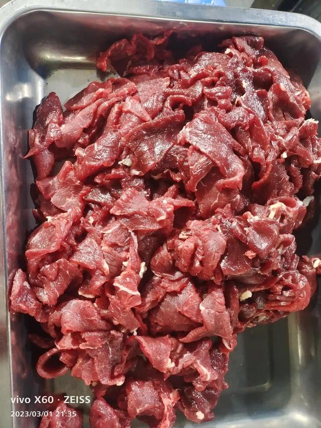 开一家冰雪蜜城店要多少钱，投资10元一小时赚500