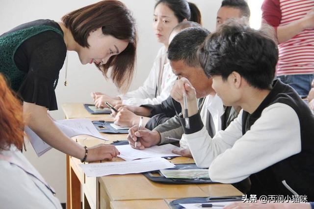 国外的赚钱项目，国外有什么赚钱的路子