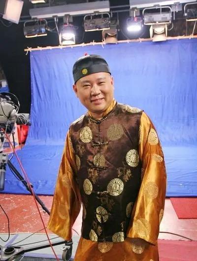 成龙个人资料简介，成龙个人资料简介真名