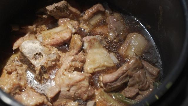 红双喜电压力锅出现e4是怎么回事，红双喜电压力锅出现e4是什么问题