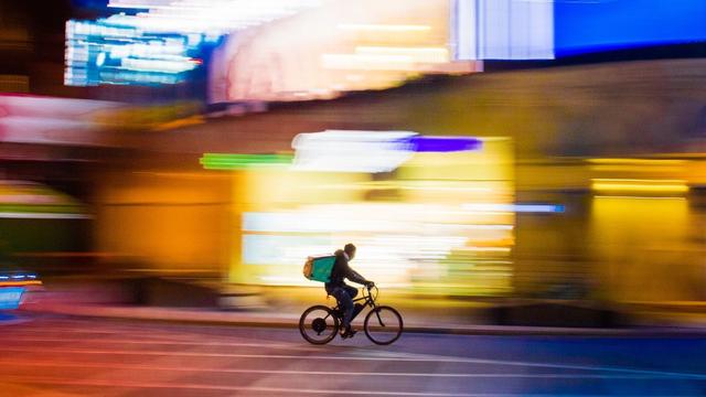 微信怎么叫跑腿送东西，微信怎么叫跑腿送东西怎么收费