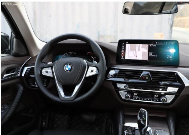 女人开宝马5系怎么样，开宝马5系的女人性格