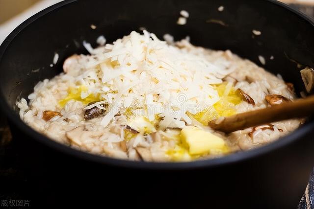 荔枝能放冰箱里保鲜吗，荔枝能放冰箱里保鲜吗多久