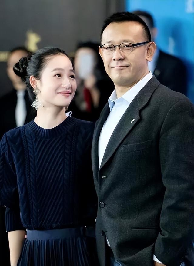 周韵第一任老公是谁，周韵第一任老公是谁呀