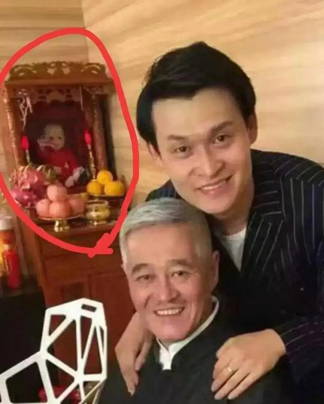 成龙个人资料简介，成龙个人资料简介真名