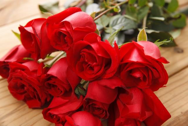 玫瑰的颜色有几种，玫瑰的颜色有几种和图片