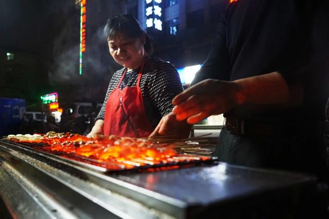 适合一个人开的店投资小的，适合一个人开的店投资小的小吃