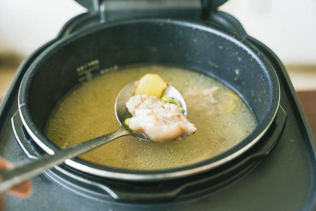 红双喜电压力锅出现e4是怎么回事，红双喜电压力锅出现e4是什么问题