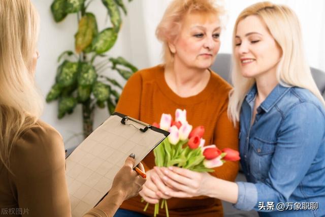 如何与父母沟通英语作文，如何与父母沟通英语作文80词